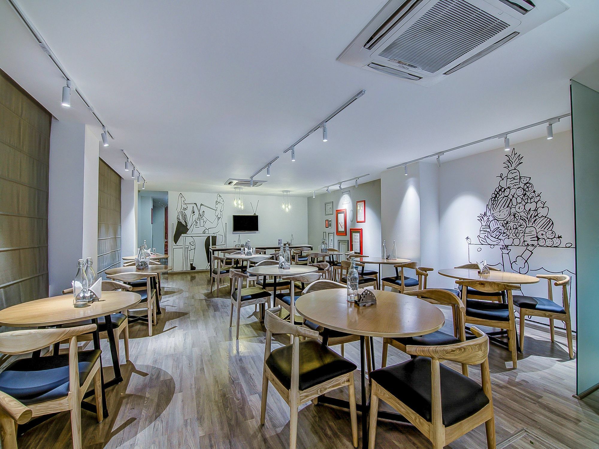 Oyo Townhouse 034 -Halcyon Hitech City Road Hyderabad Ngoại thất bức ảnh
